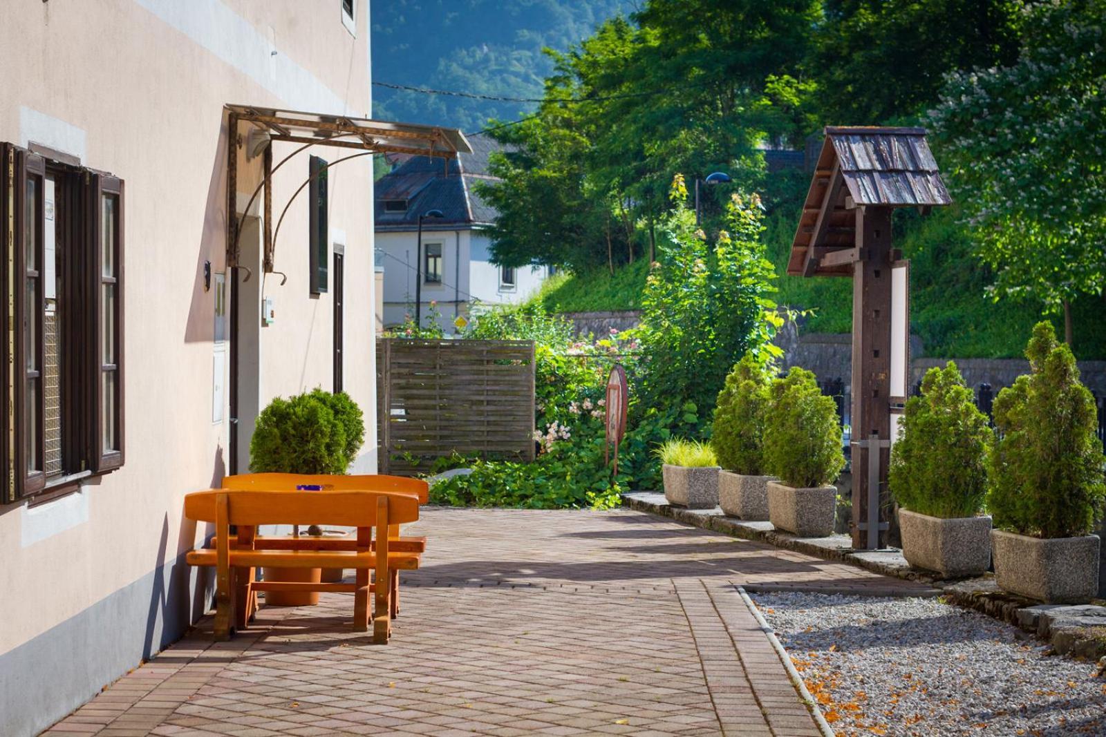 Apartma Na Starem Placu Idrija Exterior photo